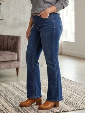 Wrangler Womens Jeans Medium Dark Blue Flare Bootcut Jeans SZ 16